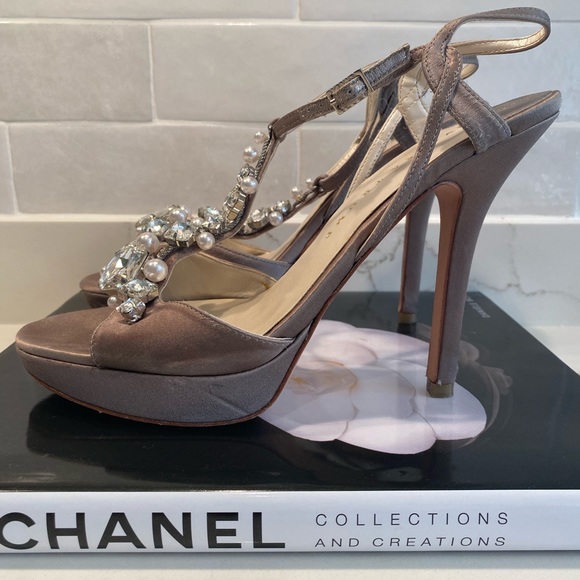 Ivanka Trump Rhinestone & Pearl taupe satin high heels - Picture 6 of 9